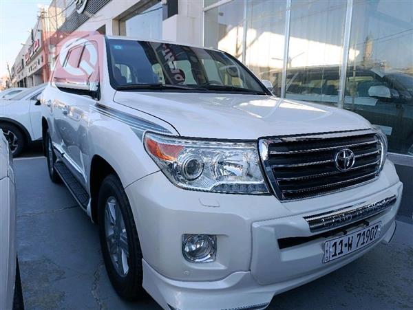 Toyota for sale in Iraq